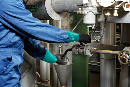 Mănuși protecție chimică Ansell AlphaTec 58-270