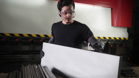 Mănuși de protecție Ansell HyFlex 11-281, lifestyle