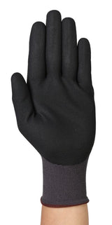 Palma cu acoperire AEROFIT din spuma de nitril a manusilor Ansell HyFlex 11-844 disponibile la Bunzl Romania