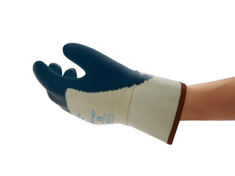 Acoperire 3/4 din nitril a mănușilor Ansell ActivArmr Hycron 27-607 disponibile la Bunzl Romania